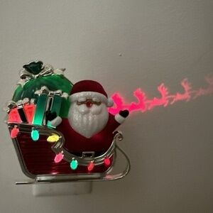 Bath & Body Works Santa Sleigh CHRISTmas Wallflower Light Up Projector::NEW::